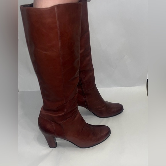 Sam Edelman Rich Brown Heeled Boots - Picture 7 of 16